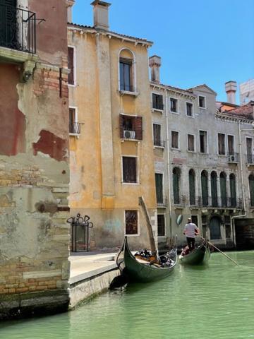 San Marco Apartment With Canal View Venecia Exterior foto